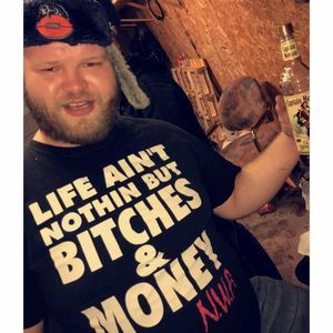 Meet your Posher, Robert